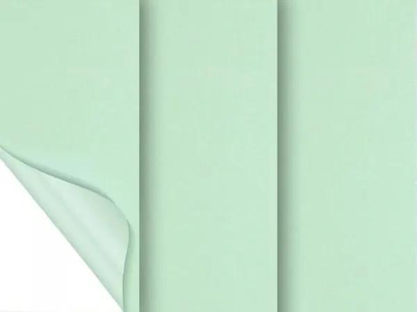 Madagaskar 055 (Zatemňující) - bledě zelená