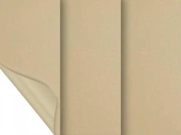 Madagaskar 053 (Zatemňující) - latté