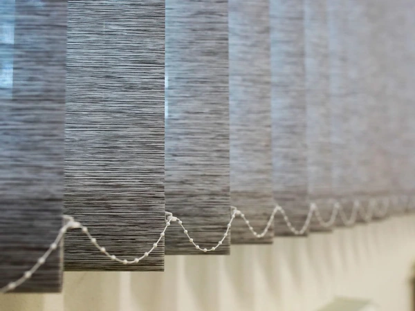 Vertikální žaluzie - látka SHANTUNG 6